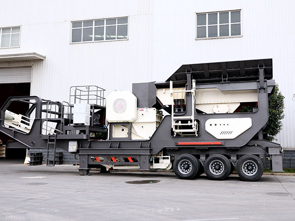 移動(dòng)碎石車(chē),移動(dòng)破碎機