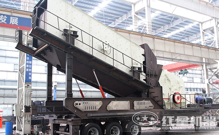 流動(dòng)反擊式制砂機生產(chǎn)車(chē)間